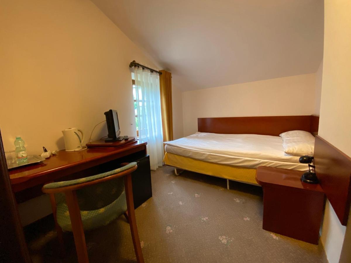 Hotel Grant クリニツァ・ズドルイ エクステリア 写真